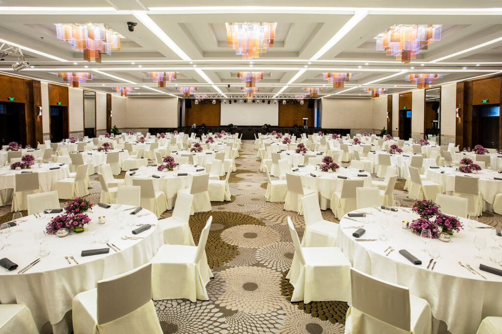 Sự Kiện Trong Nhà Gói 2
